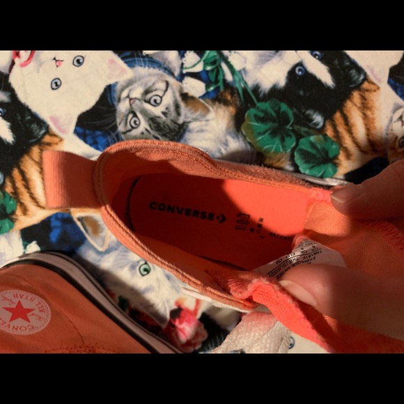 Toddler Converse shoes - Picture 5 of 8